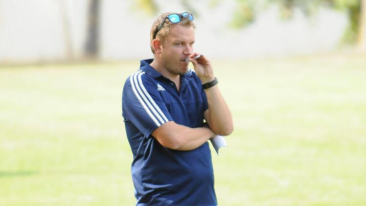 Trainer der Nüdlinger Fußballerinnen: Benny Mast. Foto: ssp