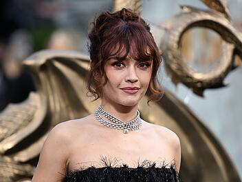 Olivia Cooke Für Olivia Cooke geht es in "House of the Dragon" um mehr als um Drachen und Schlachten.