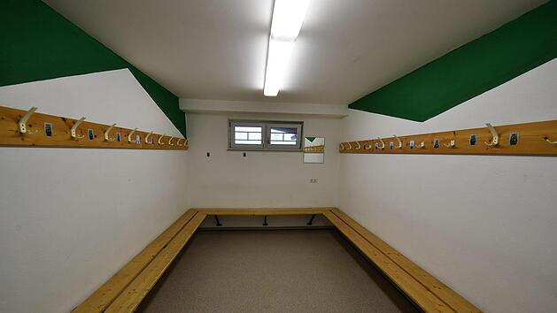 Porentief rein: die Umkleidekabinen des TSV Lonnerstadt sind stets blitzblank geputzt.Ronald Rinklef