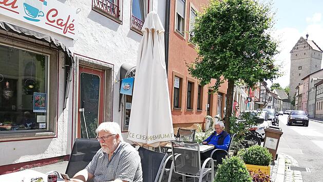 Außengastronomie liegt im Trend. Auch in Münnerstadt ist das so.