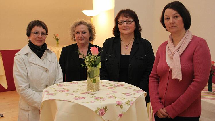 Kerstin Löw mit "ihrem" Team