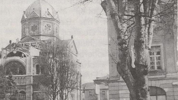 Eine Aufnahme der Synagoge. Vermutlich stammt das Bild aus dem Jahr 1939. Foto: Repro Saale Zeitung