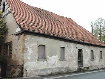 Die alte Schlossmühle an der Hauptstraße vor dem Schloss ist sehr sanierungsbedürftig und steht unter Denkmalschutz. Foto: Schmidt