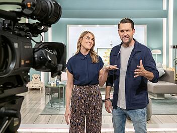 Matthias Killing (hier mit seiner Kollegin Alina Merkau) nahm am Montag im "SAT.1-Fr&uuml;hst&uuml;cksfernsehen" den Mund zu voll.