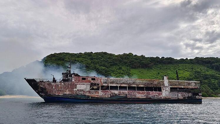Brand auf F&auml;hre auf den Philippinen