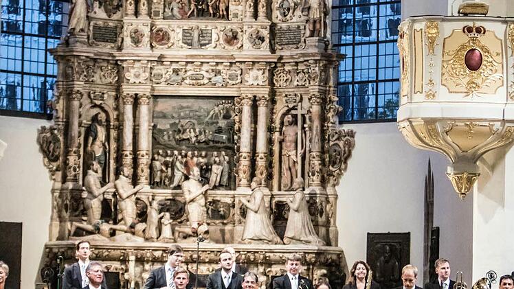 Impressionen vom Sinfoniekonzert in der Coburger Morizkirche: Ovationen für Dirigent und OrchesterFoto: Jochen Berger