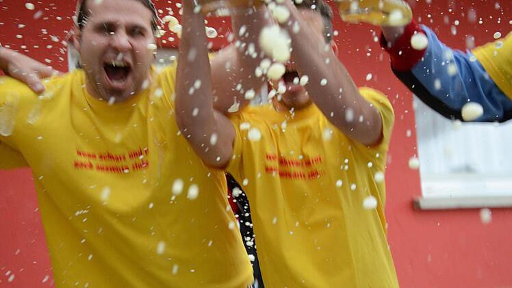 Fuschter Feierbiester.