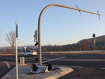 Da geht einem ein Licht auf: Diese Ampel hat nur noch Schrottwert.