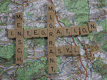 Angesichts der stetig steigenden Zahlen von Asylbewerbern im Landkreis Bad Kissingen dürfte es immer schwerer werten, jedem einzelnen Menschen gerecht zu werden. Foto: Eckehard Kiesewetter