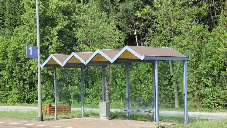 Impressionen vom Bahnhof Förtschendorf - aufgenommen im Sommer 2018. Foto: Andreas Schmitt