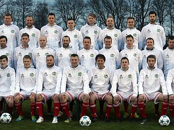 Die Fanclub-Mannschaft von Red Residenz unterlag dem TSV Meeder im ersten Testspiel mit 2:3. Foto: CT-Archiv