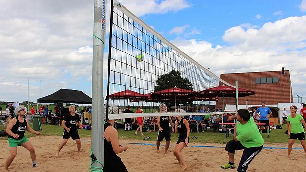 Turnier zur Einweihung im August 2017 auf dem neuen Beachvolleyplatz. Evi Seeger