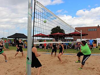 Turnier zur Einweihung im August 2017 auf dem neuen Beachvolleyplatz. Evi Seeger