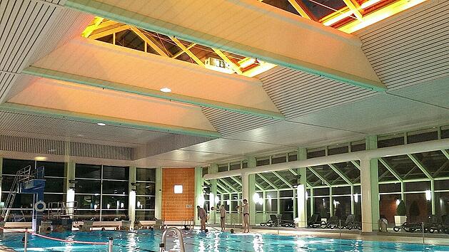 Auch im Winter ist Schwimmen eine beliebte Freiizeitaktivit&auml;t.