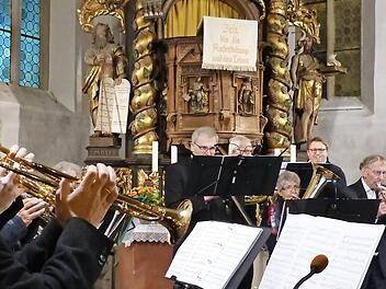 Der Posaunenchor Baiersdorf bei seinem Auftritt  Foto: Pauline Lindner