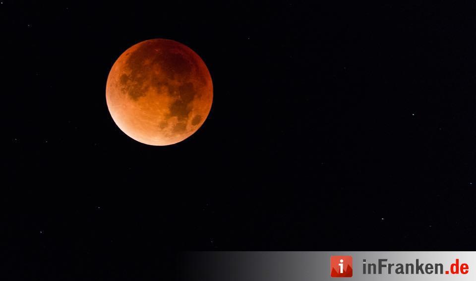 Leserfotos: Blutmond über Franken