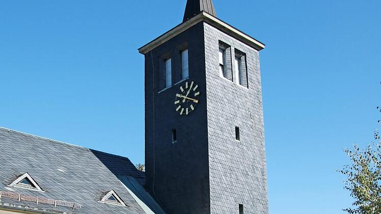 Die dem Heiligen und Kirchenlehrer Petrus Canisius geweihte katholische Kirche in Presseck wurde vor 90 Jahren geweiht. Foto: Klaus Klaschka