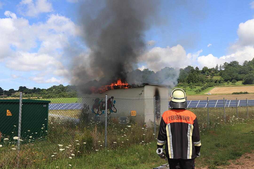 Kreis Bamberg: Brand in Solarpark Unterhaid