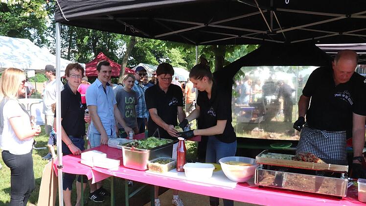 Impressionen vom Grill-Event    Foto: Johanna Blum