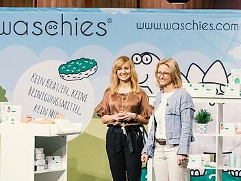 Auf VOX können Zuschauer ab 20.15 Uhr sehen, was die Produktidee von Carolin  Schuberth  aus Kulmbach ist. Zusammen mit ihrer Finanzexpertin Marcella Müller stellen sie die "Waschies" vor. F6t6, RT3