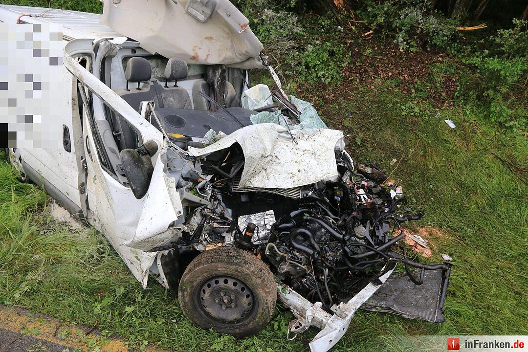 Schwerer Unfall auf A3 zwischen Geiselwind und Schlüsselfeld