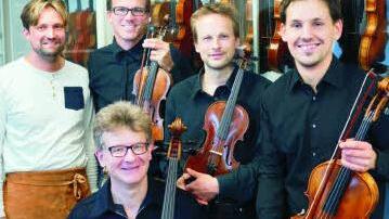 Den Abschluss der Konzertreihe bilden am 10. Mai Quinten de Roos, Michael Hamann, Wolfram hauser und Achim Melzer als Bamberger Quinten-Quartett,