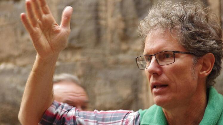 Daniel Gerber informierte über die Bauarbeiten auf der Festung. Foto: Marco Meißner