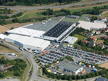 Das Stammwerk der Dr.-Schneider-Unternehmensgruppe in Neuses wächst weiter - eine bewusste Entscheidung. Foto: Unternehmensgruppe Dr. Schneider