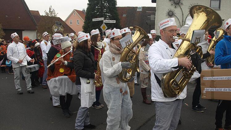 Impressionen vom Faschingszug in Ebenhausen 2016 Foto: Stefan Geiger