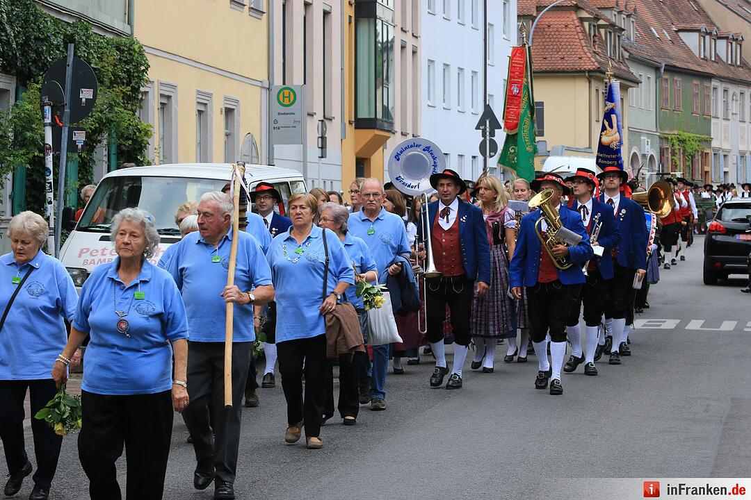 Sandkerwa 2015 - Kerwasbaum-Aufstellen