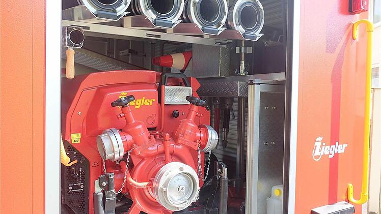 Fahrzeugweihe in Obererthal  Foto: Gerd Schaar