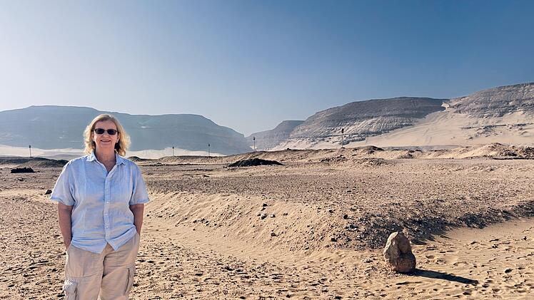 Die deutsche &Auml;gyptologin Christiana K&ouml;hler gr&auml;bt in Abydos ein K&ouml;niginnengrab aus und macht eine sensationelle Entdeckung: Schon sehr fr&uuml;h herrschte eine Frau &uuml;ber das Land am Nil.