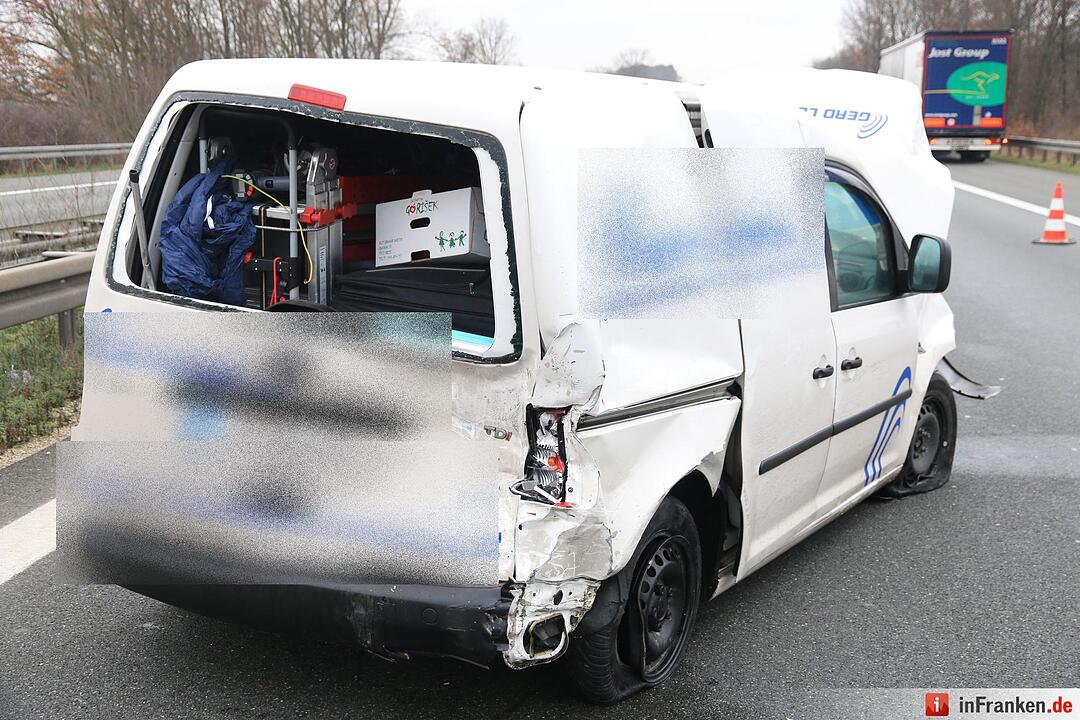 Unfall auf A3 bei Erlangen-West