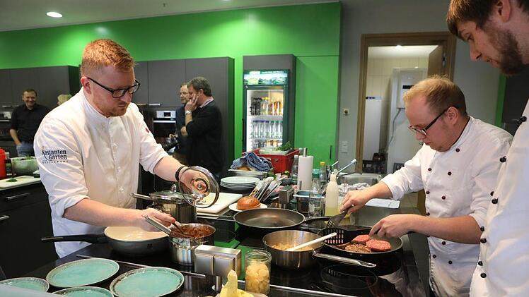 Impressionen vom Oberfranken-Burger-Wettbewerb im Kulmbacher Mupäz Foto: Barbara Herbst