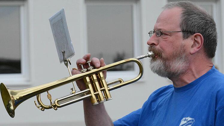 Sorgt für Stimmung: Römershags Vorsitzender Erwin Miller. Foto: ssp