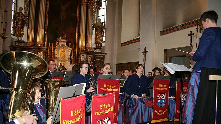 Adventskonzert in der Pfarrkirche in Burkardroth. Gabi Sell