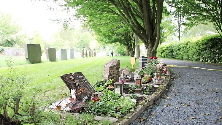 Die individuellen Urnengräber sind sehr gefragt. Mit der Umgestaltung wurden neue angelegt.  Foto: Thomas Malz
