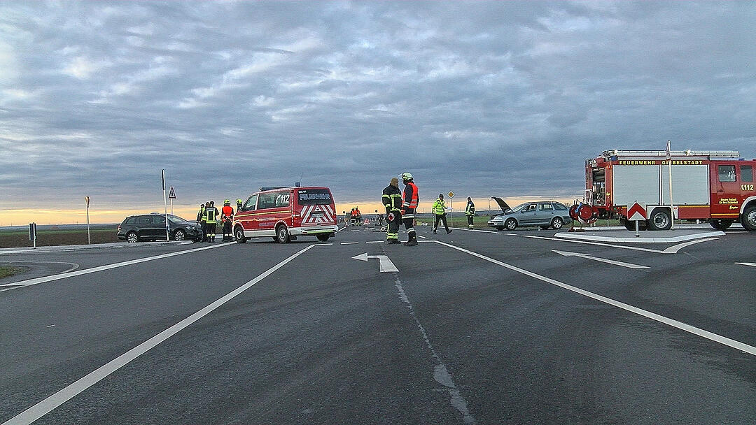 Verkehrsunfall auf der B19 in Unterfranken - 18-jähriger Motorradfahrer schwer verletzt
