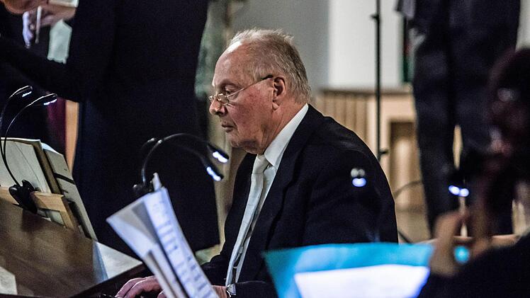 Impressionen vom Weihnachtskonzert mit dem Coburger Collegium musicum in St. Marien: Gerhard DeutschmannFoto: Jochen Berger