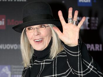 Diane Keaton ist am 11. Oktober verstorben. Jetzt gab ihre Familie die Ursache bekannt.