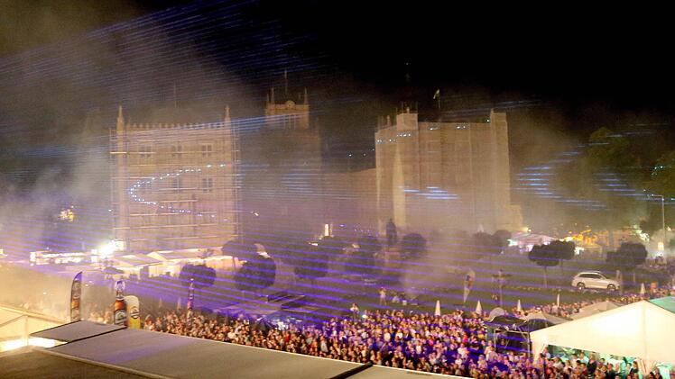 Lasershow beim Coburger SchlossplatzfestFoto: Timo Geldner