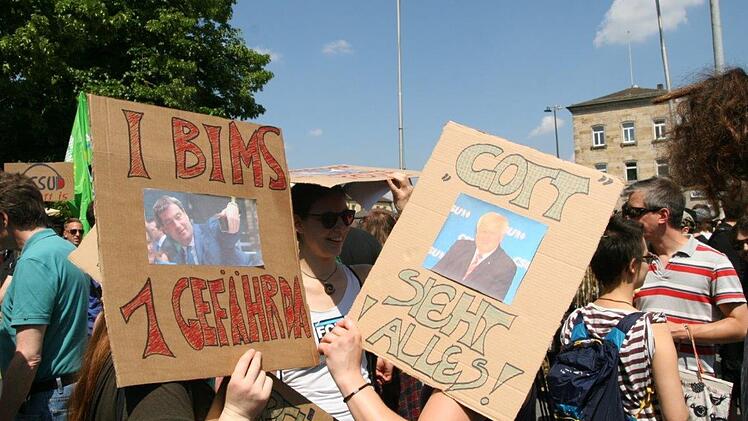 Demonstration gegen das geplante Polizeiaufgabengesetz am 12. Mai 2018 in Bamberg. Foto: Werner Baier