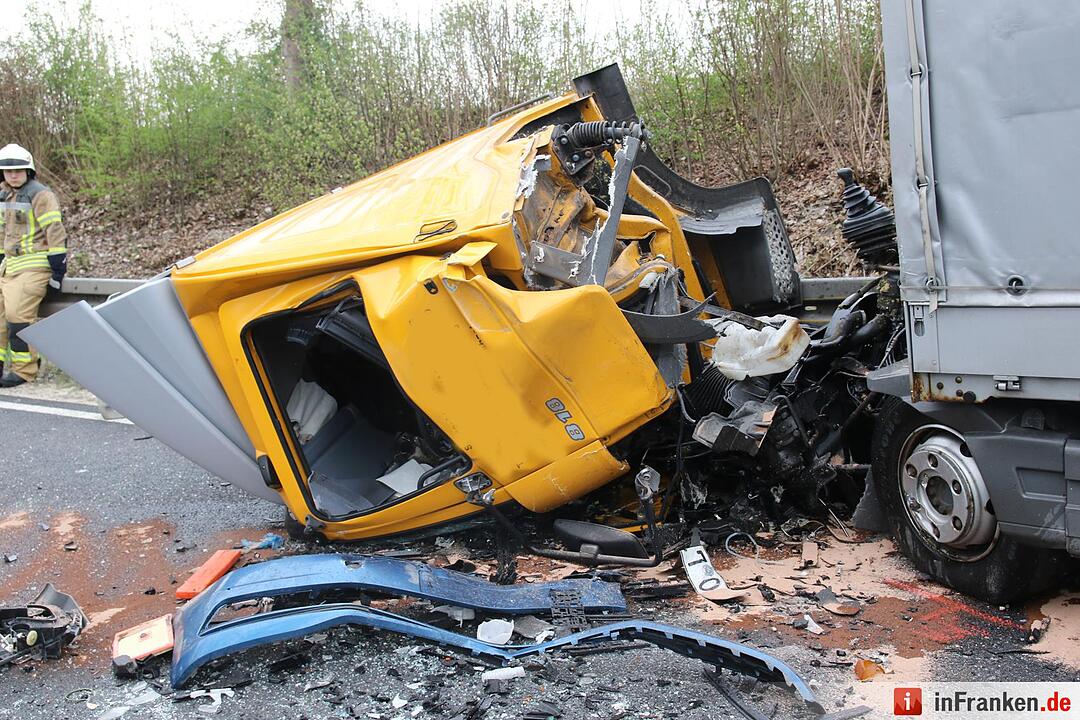 Tödlicher Unfall auf der B303 bei Ebersdorf