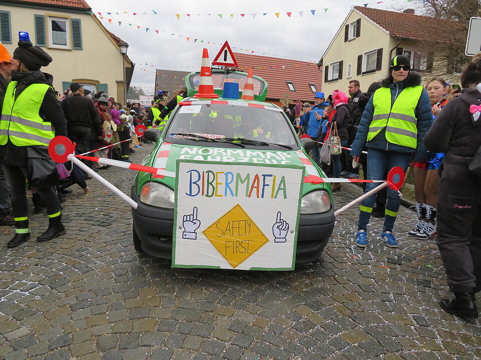 43 Gruppen beteiligten sich am Kleukheimer Faschingszug.