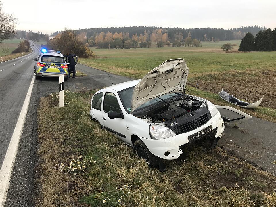 Schüler stehen unter Schock: Schwerer Unfall im Landkreis Hof