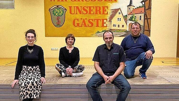 Natalie Raab-Michele, Alexandra Büttner-Fritz, Andreas Schuldheis und Kurt Bischoff (von links) bilden den neuen Vorstand der Sulzthaler Eigenheimer.