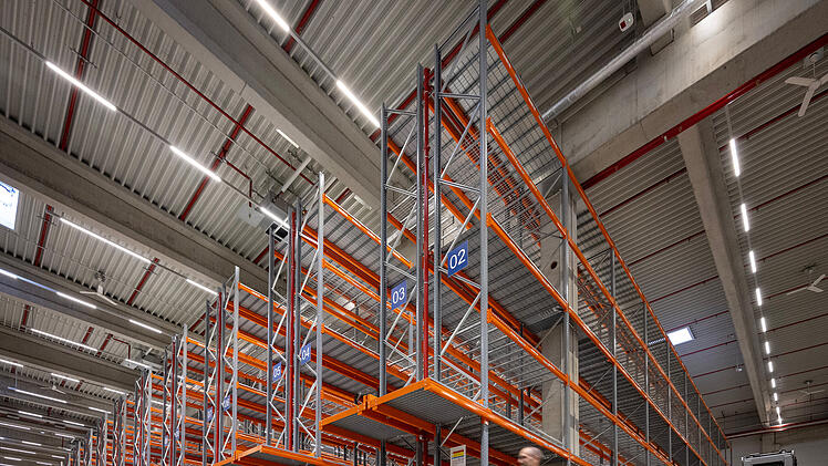 Bosch eröffnet neues Logistikzentrum im Bamberger Hafen
