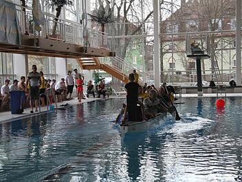 Um Haaresbreite ging der Kampf zwischen ASV und Stadtwerke-Piraten für den ASV aus. Foto: Sonja Adam