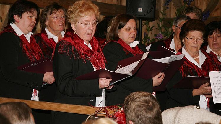 Der Landfrauenchor sorgte für die musikalische Umrahmung.