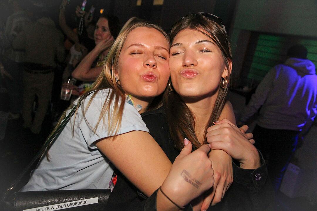 IKKE H&Uuml;FTGOLD, ISI GL&Uuml;CK, KREISLIGALEGENDE, u.v.m.